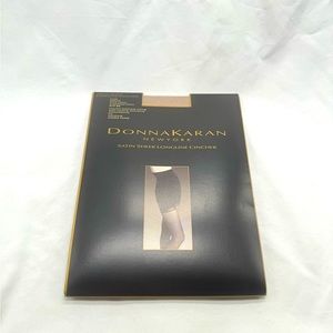 VTG BNIP Donna Karan Pantyhose